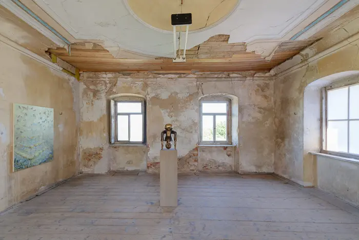 Ausstellungsansicht im Berggut Oschatz, 2025