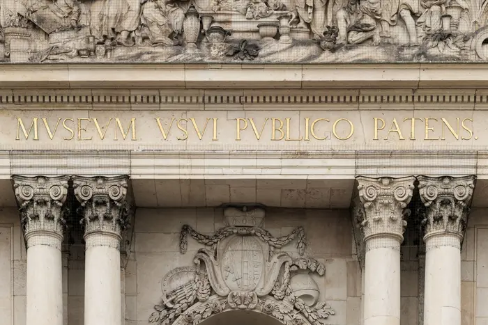 Inschrift am Japanisches Palais in Dresden